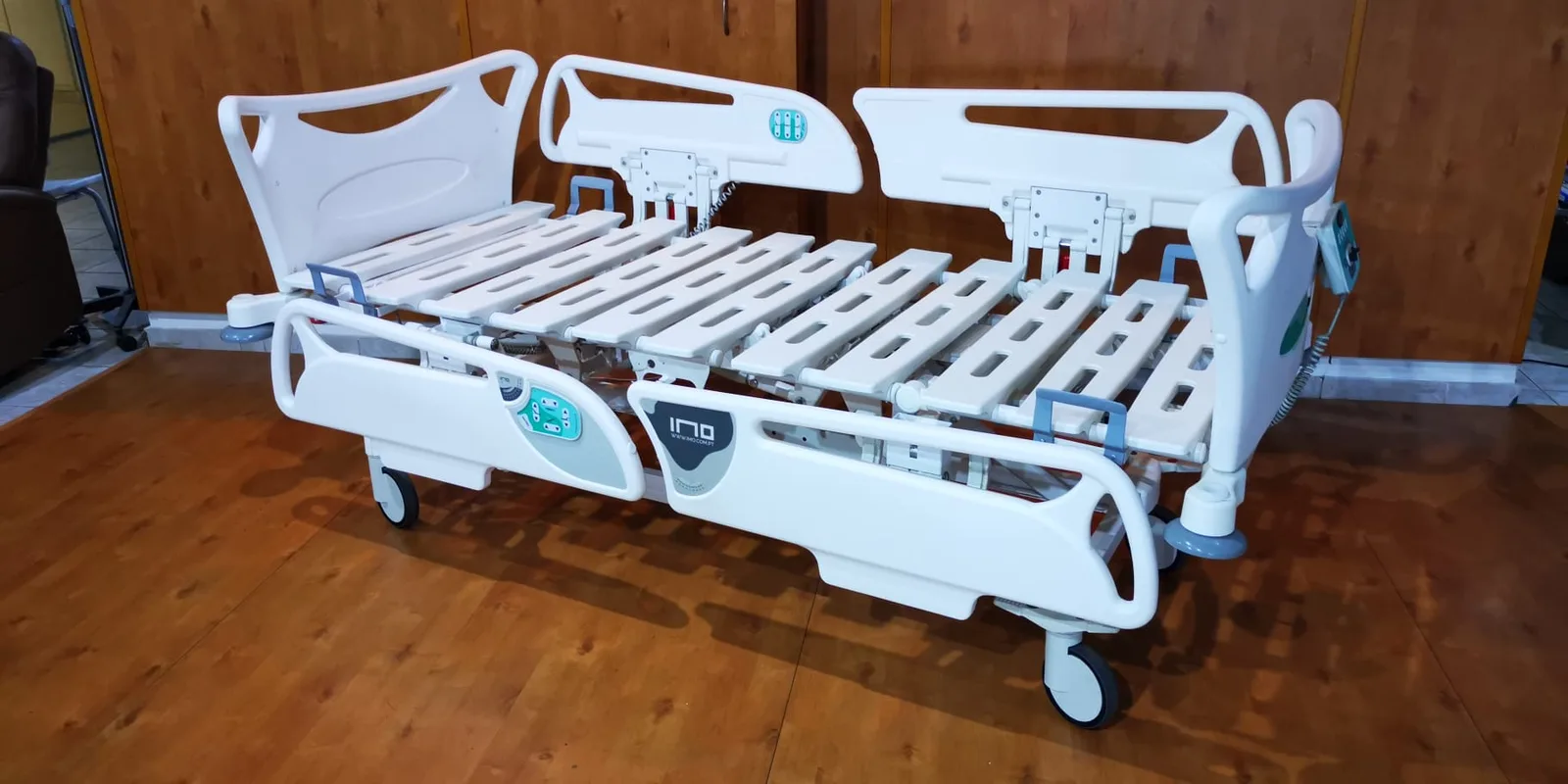 משטח השכיבה של מיטה חשמלית Savion Select 2, בלי מזרון